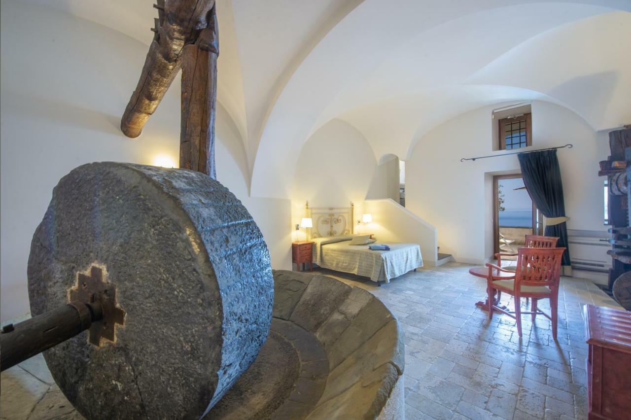 Villa Il Frantoio And Lilmar Praiano Bagian luar foto